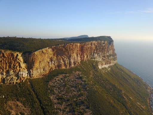 le cap canaille, secteur grimpe escalade de cassis la ciotat