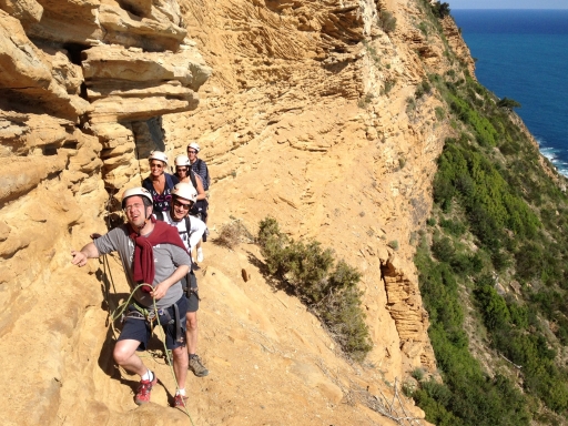 parcours aventure au cap canaille avec le bureau des guides cassis calanques