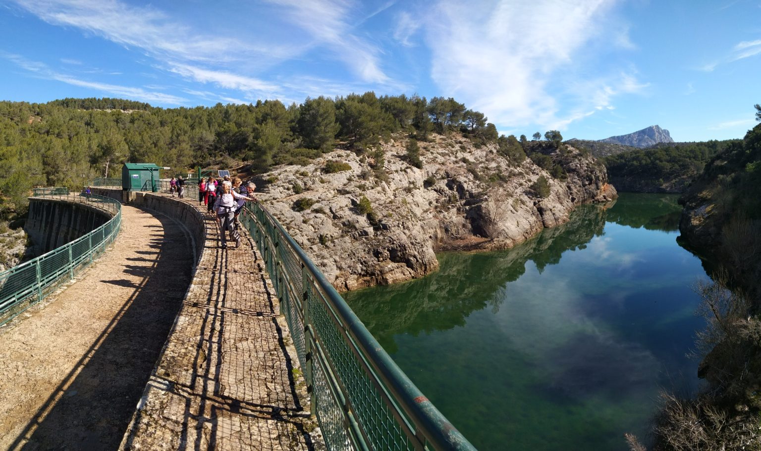 Sur les traces de Cézanne  Bureau des Guides des Calanques